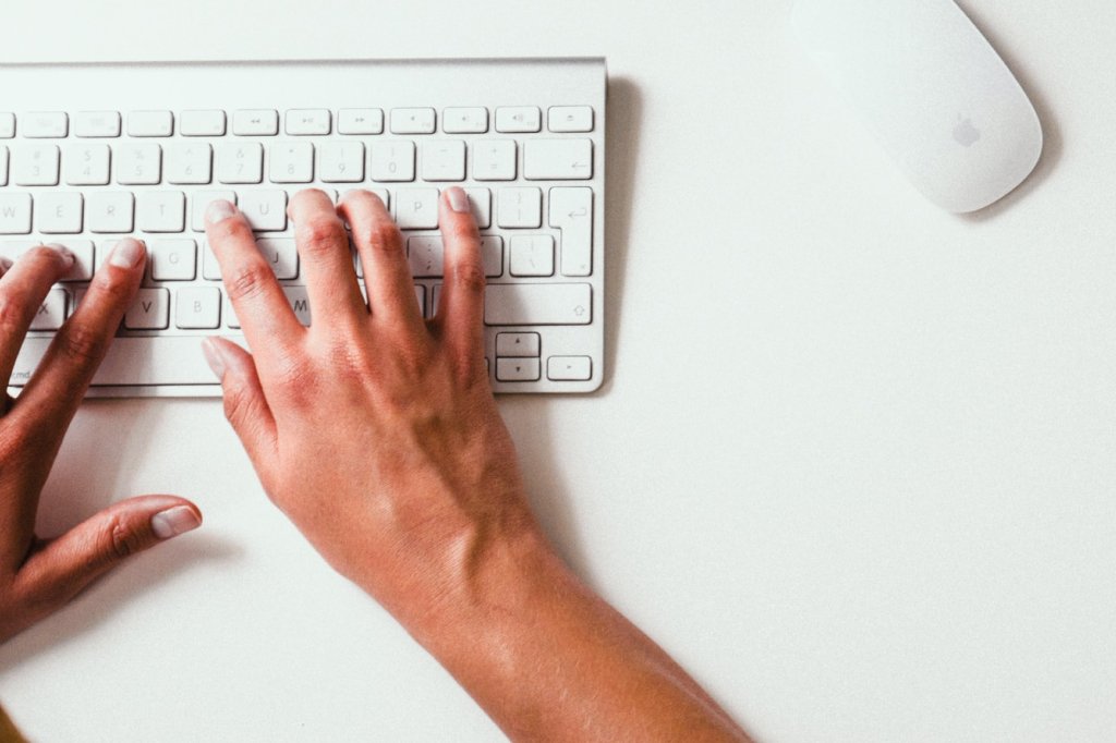 Chari UAE Classifieds - #1 Marketplace to Buy, Sell, and Discover Anything in the UAE